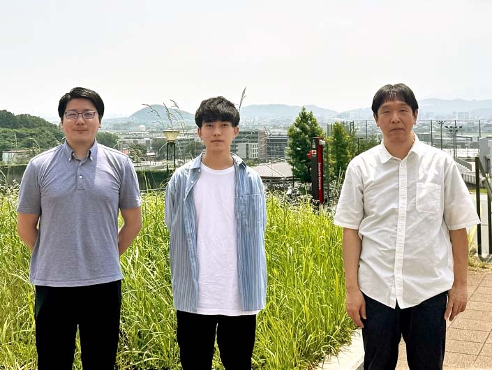 著者